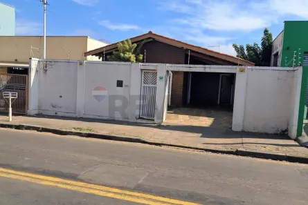 Casa com 2 Quartos para alugar, 130m² no Vila José Kalil Aun, Cosmópolis