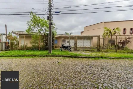 Casa com 5 Quartos à venda, 560m² no Vila Assunção, Porto Alegre