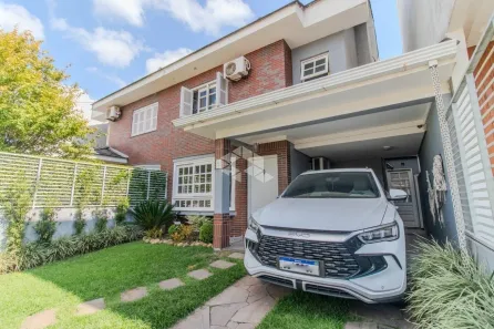 Casa de Condomínio com 3 Quartos à venda, 134m² no Hípica, Porto Alegre