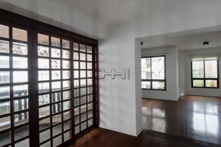 Apartamento com 4 Quartos para alugar, 217m² no Moema, São Paulo
