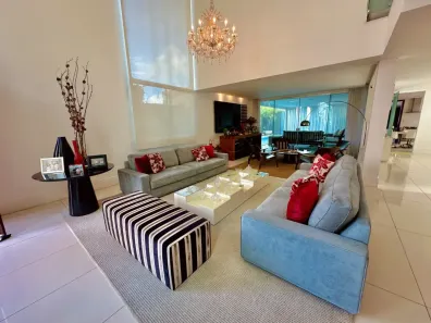 Casa de Condomínio com 6 Quartos à venda, 604m² no Candelária, Natal