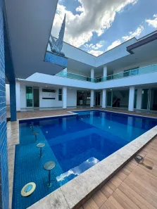 Casa de Condomínio com 6 Quartos para alugar, 550m² no Ponta Negra, Manaus