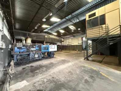 Galpão/Depósito/Armazém para alugar, 730m² no Parque Recreio, Contagem