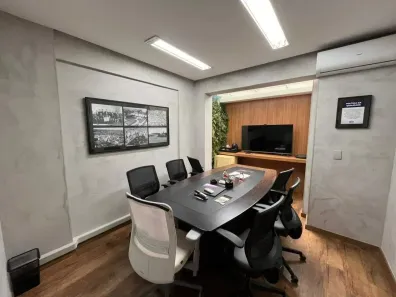Ponto Comercial para alugar, 100m² no Santa Efigênia, Belo Horizonte