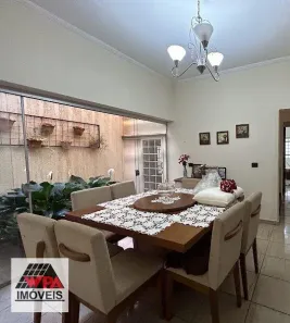Casa com 3 Quartos à venda, 257m² no Parque Novo Mundo, Americana
