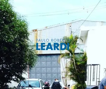 Galpão/Depósito/Armazém à venda, 356m² no Bosque da Saúde, São Paulo