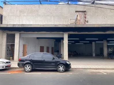 Ponto Comercial para alugar, 800m² no Santa Terezinha, Governador Valadares