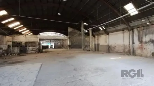 Galpão/Depósito/Armazém para alugar, 1660m² no Menino Deus, Porto Alegre