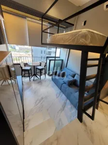 Apartamento com 1 Quarto para alugar, 24m² no Jardim das Acácias, São Paulo