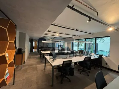 Sala Comercial para alugar, 280m² no Moema, São Paulo
