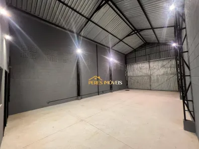 Galpão/Depósito/Armazém para alugar, 127m² no Verdes Mares, Rio das Ostras