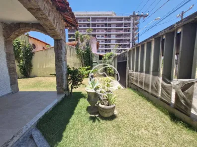 Casa com 6 Quartos para alugar, 250m² no Nova Guarapari, Guarapari