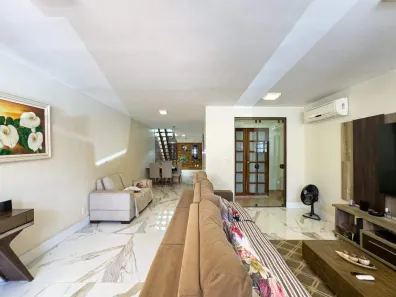 Casa com 4 Quartos à venda, 397m² no Cruzeiro Velho, Brasília