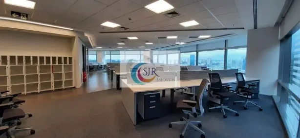 Sala Comercial para alugar, 737m² no Vila Gertrudes, São Paulo