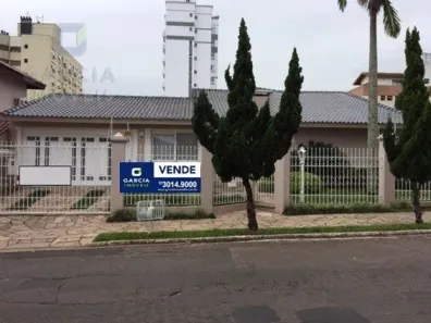 Casa com 3 Quartos à venda, 230m² no Jardim Lindóia, Porto Alegre