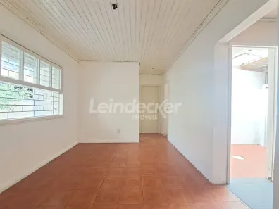 Casa de Condomínio com 2 Quartos para alugar, 65m² no Jardim do Salso, Porto Alegre