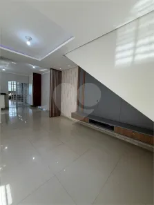 Sobrado com 3 Quartos à venda, 117m² no Jardim Maristela, Atibaia