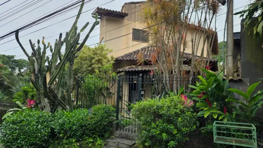 Sobrado com 3 Quartos à venda, 243m² no Jacarepaguá, Rio de Janeiro