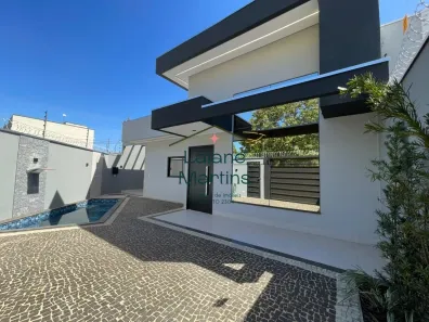 Casa com 3 Quartos à venda, 115m² no Plano Diretor Sul, Palmas
