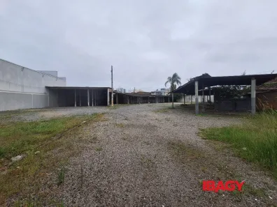 Lote/Terreno para alugar, 1600m² no Capoeiras, Florianópolis