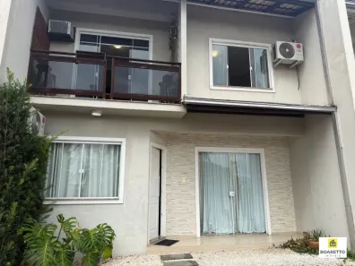 Casa de Condomínio com 3 Quartos à venda, 91m² no Costa e Silva, Joinville