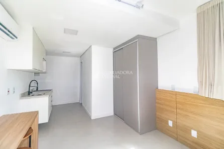 Apartamento com 1 Quarto para alugar, 32m² no Independência, Porto Alegre