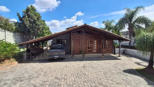Casa de Condomínio com 3 Quartos à venda, 1000m² no Quintas da Jangada - 2ª Seção, Ibirité
