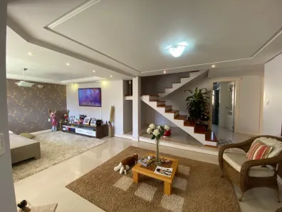 Casa com 4 Quartos à venda, 270m² no Cristo Rei, São Leopoldo