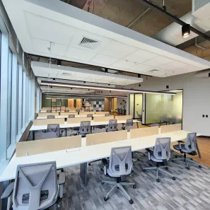 Sala Comercial para alugar, 2347m² no Vila Cordeiro, São Paulo