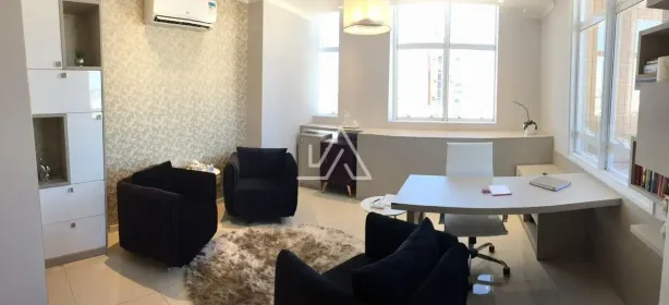 Sala Comercial à venda, 32m² no Centro, Passo Fundo
