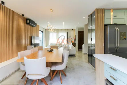 Casa de Condomínio com 3 Quartos à venda, 193m² no Santa Felicidade, Curitiba