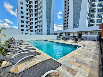 Apartamento com 2 Quartos para alugar, 54m² no Vila Emília, Maringá