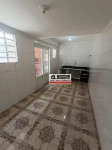 Casa com 2 Quartos para alugar, 85m² no Vila Arapuã, São Paulo