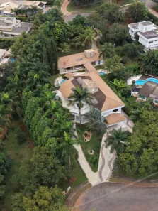 Casa de Condomínio com 5 Quartos à venda, 980m² no Residencial Aldeia do Vale, Goiânia