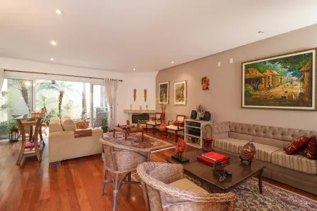 Casa de Condomínio com 5 Quartos à venda, 330m² no Santo Amaro, São Paulo