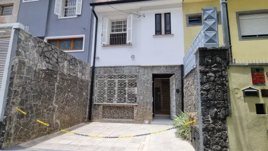 com 6 Quartos para alugar, 150m² no Perdizes, São Paulo