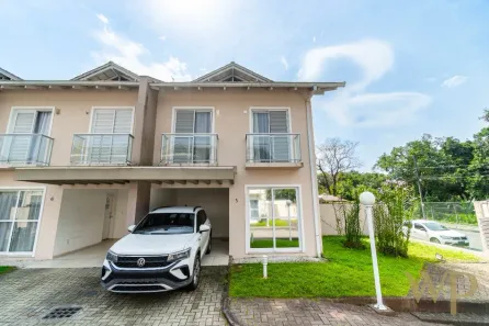 Casa de Condomínio com 3 Quartos à venda, 126m² no Jardim Sofia, Joinville