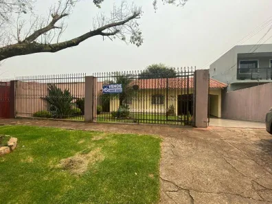 Casa com 3 Quartos à venda, 139m² no Brasília, Cascavel