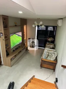 Sobrado com 3 Quartos à venda, 159m² no Martins, Uberlândia