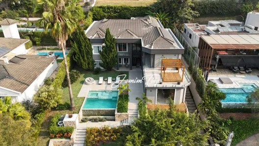 Casa de Condomínio com 6 Quartos à venda, 780m² no Residencial Tamboré, Barueri