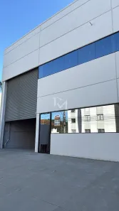 Galpão/Depósito/Armazém à venda, 310m² no Barreiros, São José