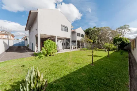Casa com 2 Quartos à venda, 319m² no Butiatuvinha, Curitiba