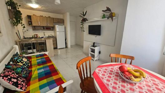 Apartamento com 1 Quarto à venda, 38m² no Canasvieiras, Florianópolis