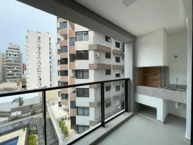 Apartamento com 2 Quartos à venda, 80m² no Centro, Florianópolis