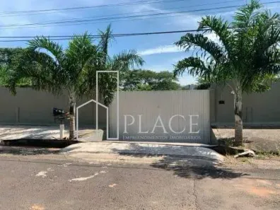 Fazenda/Sítio com 3 Quartos à venda, 260m² no Jardim Virgínia, Marília