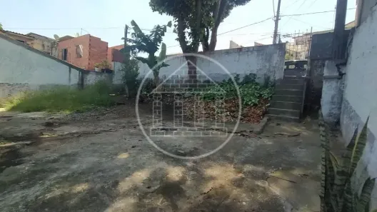 Lote/Terreno à venda, 325m² no Terceira Divisão de Interlagos, São Paulo