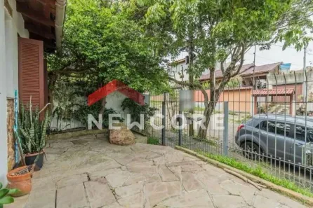 Casa com 3 Quartos à venda, 160m² no Vila Nova, Porto Alegre