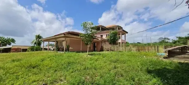 Fazenda/Sítio com 3 Quartos à venda, 450000m² no Centro, Bragança