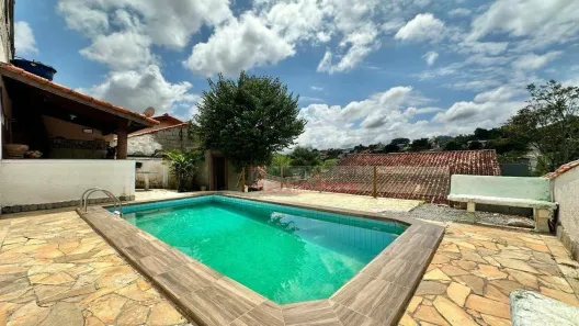 Casa com 3 Quartos para alugar, 230m² no Parque Fernão Dias, Atibaia