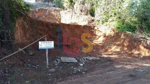 Lote/Terreno à venda, 300m² no Boa Vista, Ilhéus